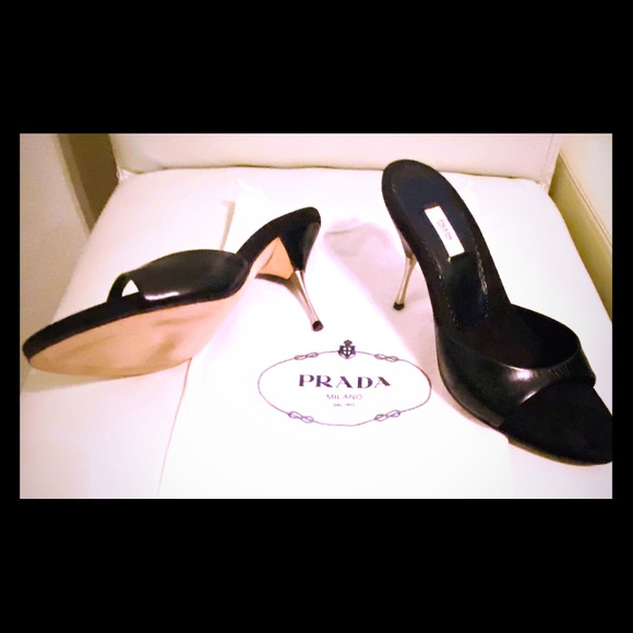 Prada Vero Cuoio Heels - Picture 2 of 8